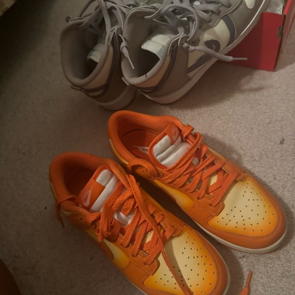 Orange magma dunks. Bought but only wore once. - Picture 3 of 4